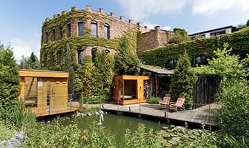 Finnische Blockhaussauna im Garten